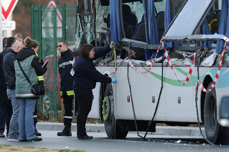ДТП во Франции со школьным автобусом