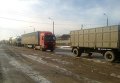 В Николаевской области жители двух сел перекрыли кировоградскую трассу