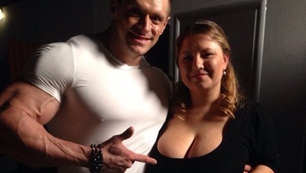 28-летняя полтавская девушка с пышной грудью 11-го размера