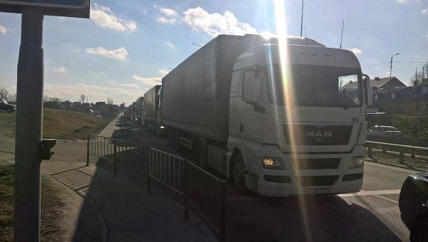 Блокада российских грузов в Украине. Архивное фото