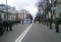 Протестующие требуют отставку Кабмина у здания Верховной Рады.