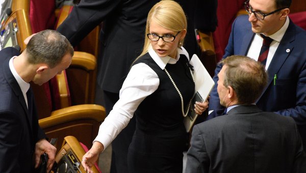Юлия Тимошенко и нардепы от фракции Батькивщина
