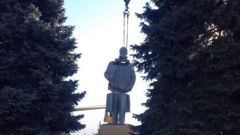 Демонтаж памятника Ленину. Видео