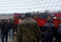 Полиция пресекла попытку митингующих на Майдане отбить урны. Видео