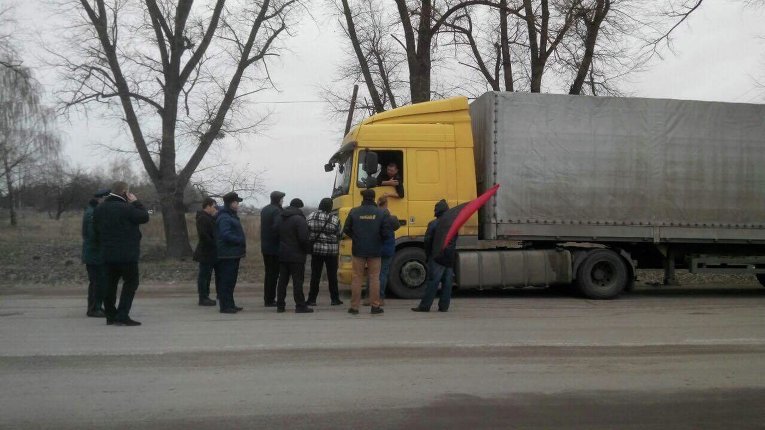 Свобода начала блокаду фур из РФ в Житомирской области