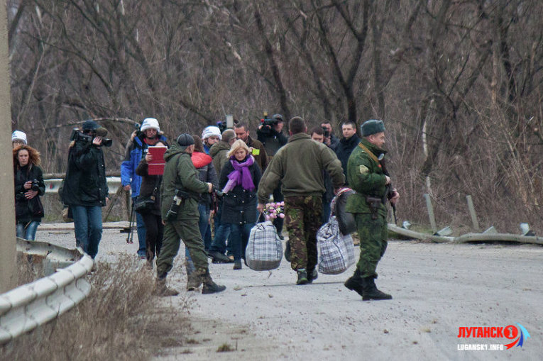 Обмен пленными между Киевом и ЛНР