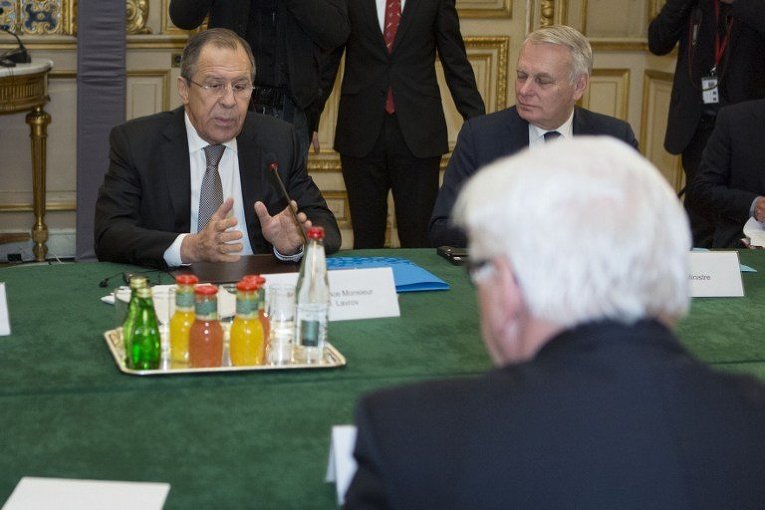 Глава МИД РФ Сергей Лавров на встрече нормандской четверки в Париже