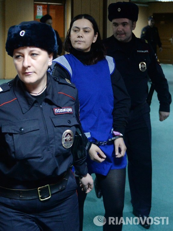 Няня Гюльчехра Бобокулова в суде