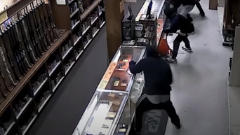 Ограбление оружейного магазина в Хьюстоне