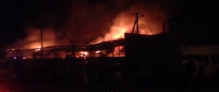 Мощный взрыв и пожар в Чернигове