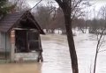 Чрезвычайная ситуация объявлена в 15 муниципалитетах Сербии из-за наводнения. Видео