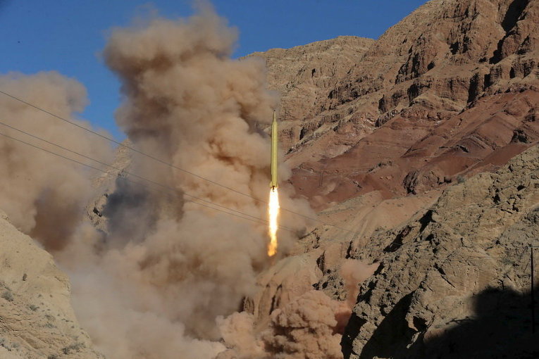 Запуск и испытания баллистической ракеты в Иране