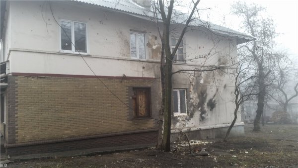 Разрушения в Углегорске в зоне АТО