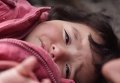 Дети на рельсах: беженцы в Греции протестуют против расизма в Европе. Видео