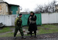 Ополченцы ДНР в поселке Зайцево под Горловкой