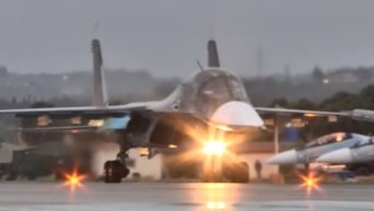 Первая группа российских самолетов вылетела с авиабазы Хмеймим