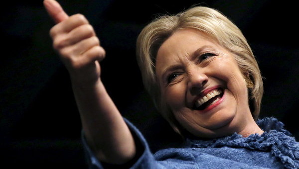 Кандидат в президенты США Хиллари Клинтон на ее предвыборном митинге в Уэст-Палм-Бич