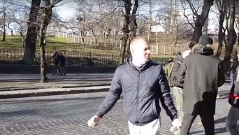 Столкновения радикалов и полиции во Львове. Видео