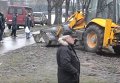 Застройщики в Киеве пытались снести детскую площадку. Видео