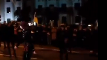 Боевой танец в поддержку Савченко у стен экс-посольства РФ в Тбилиси. Видео