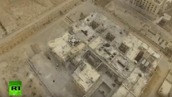 Разрушенная боевиками ИГ древняя Пальмира