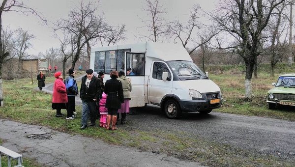 Опора заявила о подвозе людей на избирательный участок в Кривом Роге