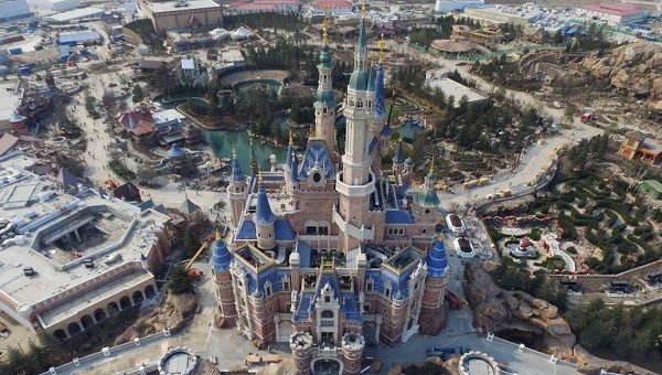 Новый Disney Resort в районе Пудун в Шанхае распахнет свои двери 16 июня.