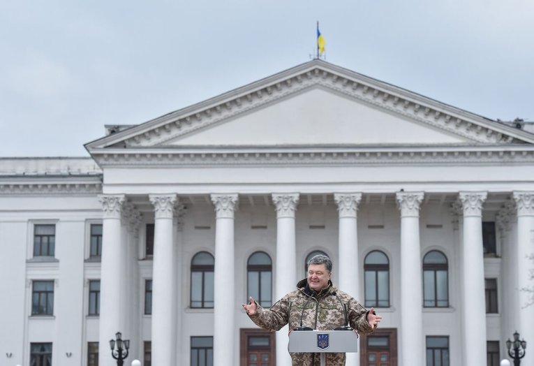 Президент Порошенко в зоне АТО