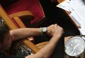 Внефракционный депутат Владимир Парасюк в швейцарских часах Certina стоимостью около 15 тысяч гривен
