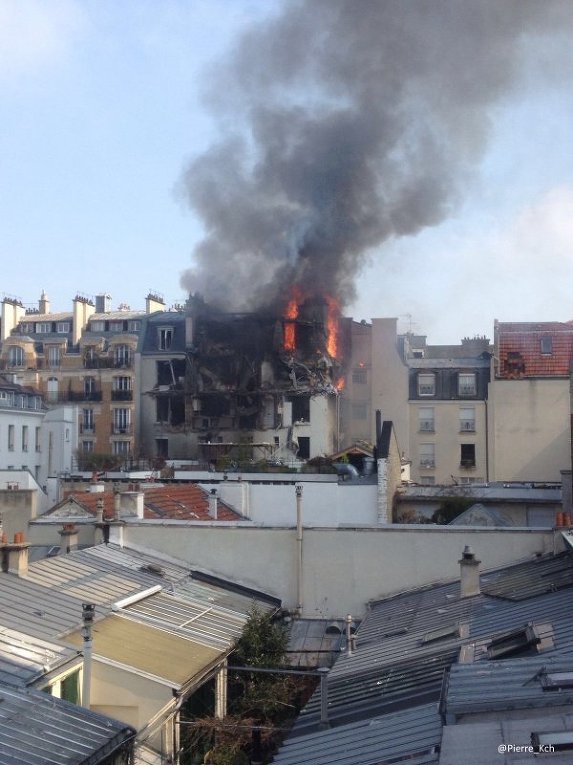 Число пострадавших при взрыве газа в одном из жилых домов в центре Парижа увеличилось до 17