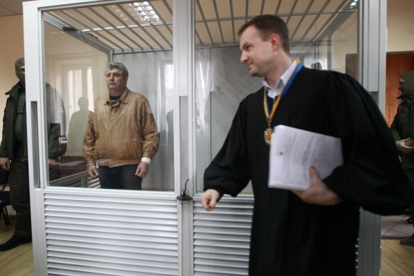 Суд начал избрание меры пресечения для судьи Малиновского райсуда Одессы Алексея Бурана