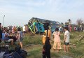 В Таиланде поезд столкнулся с автобусом