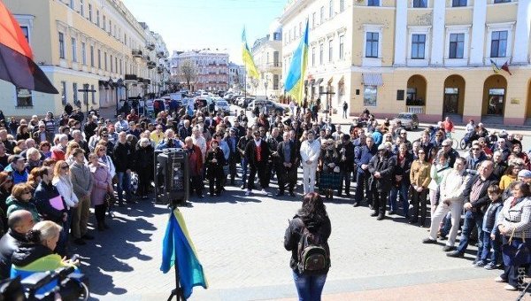 Саакашвили и 300 активистов протестуют в Одессе против нового прокурора