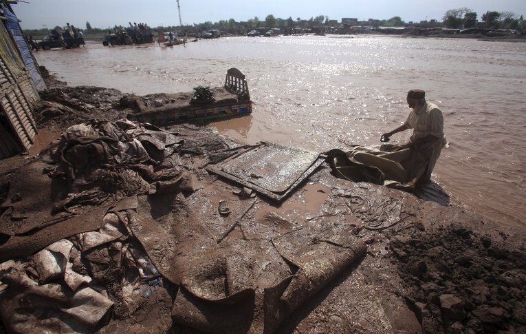 Последствия масштабного наводнения в Пакистане