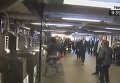 Хиллари Клинтон не смогла с первого раза войти в метро Нью-Йорка