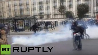 Полиция применила слезоточивый газ во время протестов во Франции