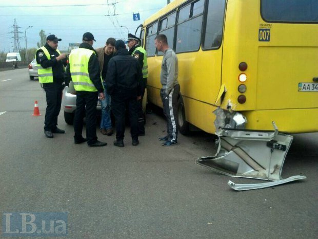 В Киеве пьяные полицейские устроили ДТП