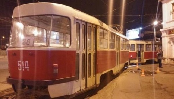 На месте ЧП в Харькове: трамвай отрезал ноги женщине, упавшей на рельсы