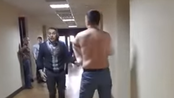 Свободовца Мирошниченко облили фекалиями в Киевсовете