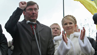 Юлия Тимошенко на митинге национал-патриотических сил Украины