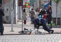 Падение Виталия Кличко с велосипеда в Киеве
