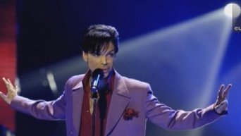 В США умер певец Принц