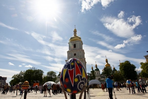 Всеукраинский фестиваль писанки на Софийской площади