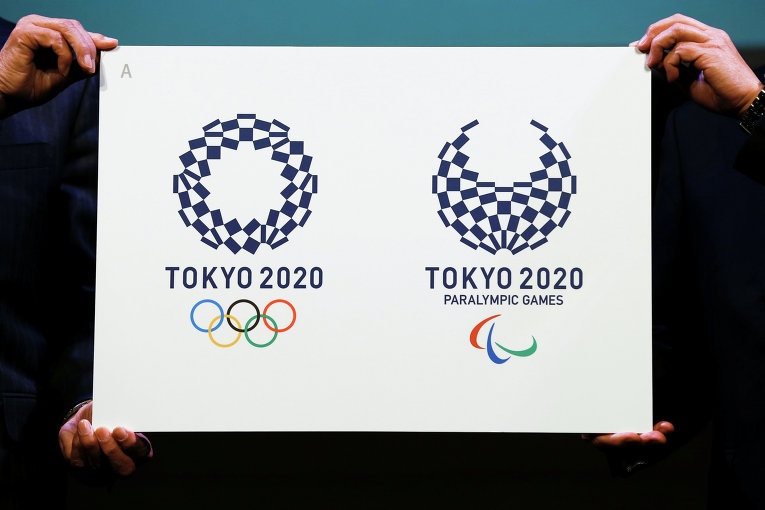 Оргкомитет летних Олимпийских игр-2020 в Токио (Япония) представил новый логотип соревнований после того, как предыдущая эмблема была признана плагиатом