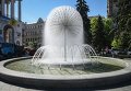 В Киеве включили фонтаны
