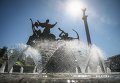 В Киеве включили фонтаны