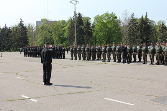 Смотр подразделений Нацгвардии и полиции в Одессе
