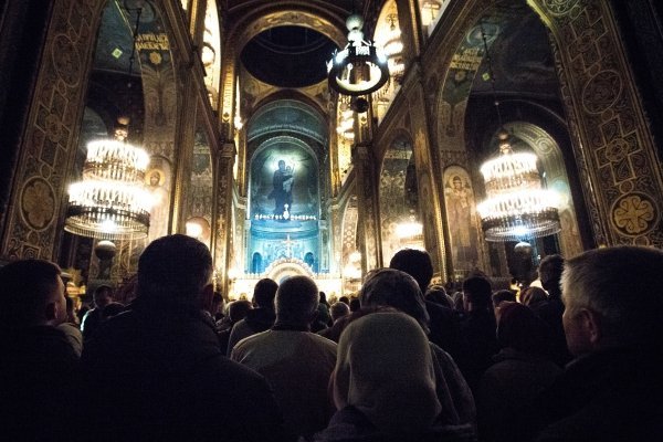Пасхальное богослужение во Владимирском соборе в Киеве