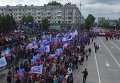 Реконструкция первомайской демонстрации в Луганске. Видео