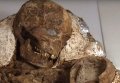 На Тайване археологи обнаружили мумии матери и ребенка возрастом 4,8 тыс лет. Видео